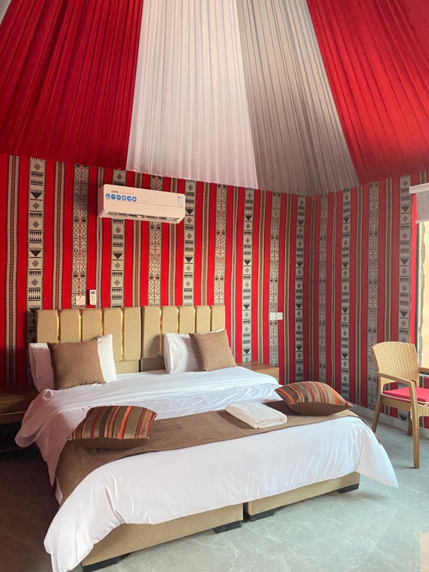 Tamim Luxury Wadi Rum Camp Dış mekan fotoğraf
