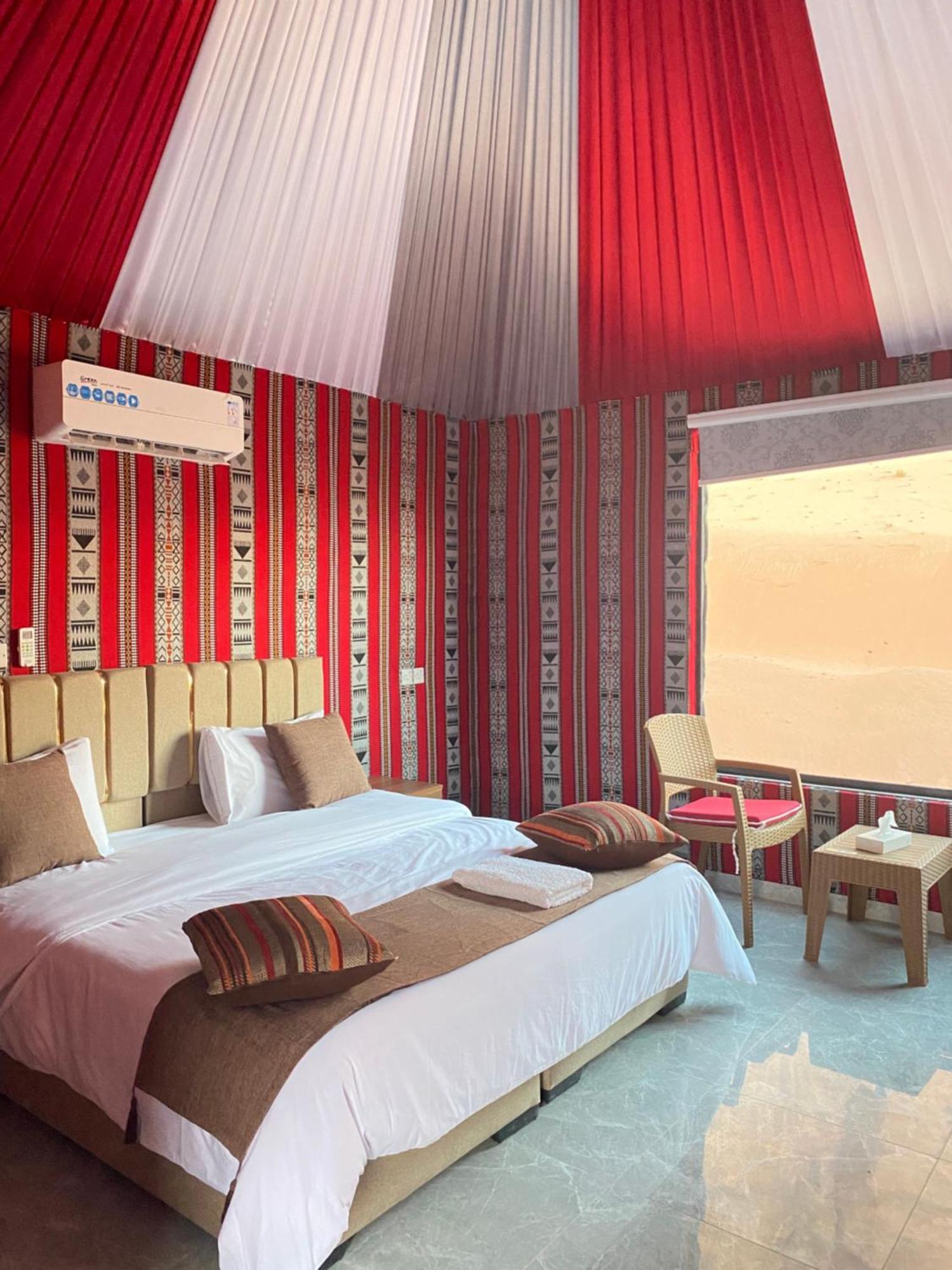 Tamim Luxury Wadi Rum Camp Dış mekan fotoğraf