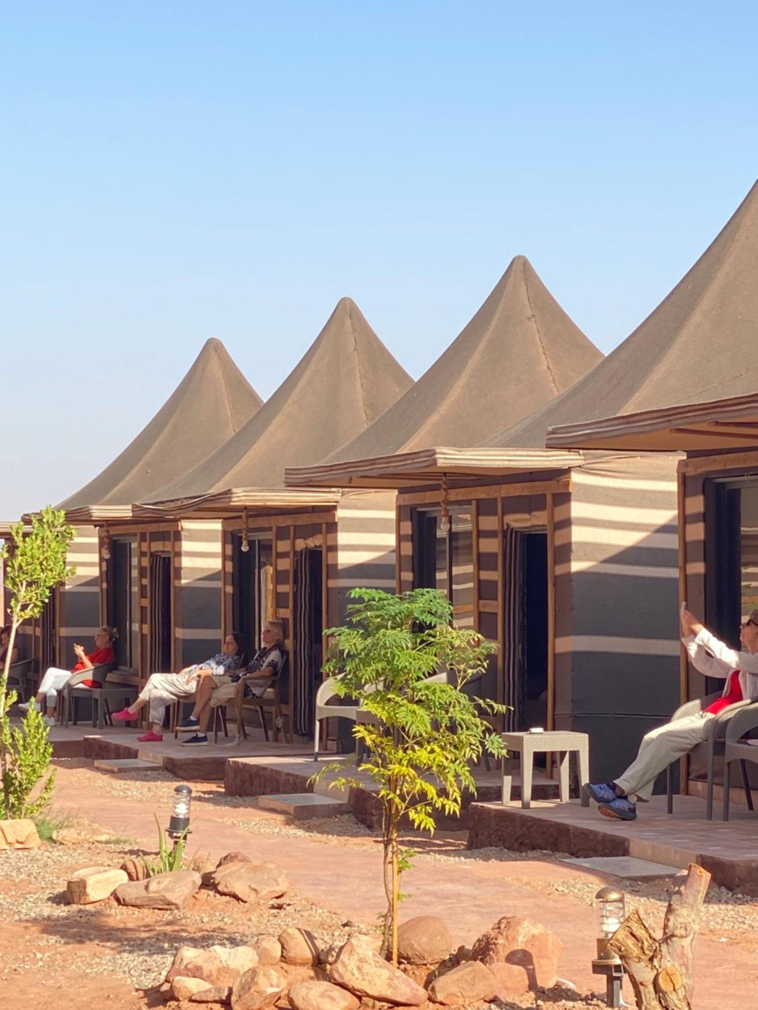 Tamim Luxury Wadi Rum Camp Dış mekan fotoğraf
